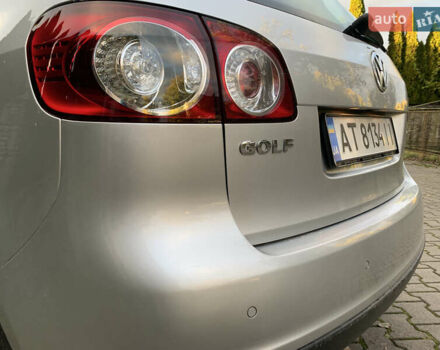 Серый Фольксваген Гольф Плюс, объемом двигателя 1.6 л и пробегом 200 тыс. км за 6850 $, фото 18 на Automoto.ua