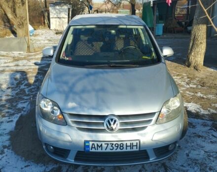 Фольксваген Гольф Плюс 2005 в Житомире на Automoto.ua Серый Фольксваген Гольф Плюс, объемом двигателя 1.6 л и пробегом 350 тыс. км за 5400 $, фото 3 на Automoto.ua