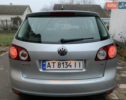 Серый Фольксваген Гольф Плюс, объемом двигателя 1.6 л и пробегом 200 тыс. км за 7200 $, фото 14 на Automoto.ua