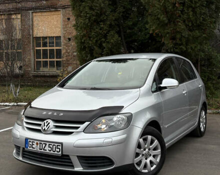 Серый Фольксваген Гольф Плюс, объемом двигателя 1.6 л и пробегом 170 тыс. км за 5999 $, фото 1 на Automoto.ua