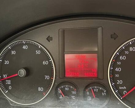 Серый Фольксваген Гольф Плюс, объемом двигателя 1.6 л и пробегом 208 тыс. км за 5600 $, фото 6 на Automoto.ua