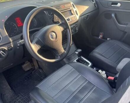 Сірий Фольксваген Golf Plus, об'ємом двигуна 1.6 л та пробігом 251 тис. км за 6400 $, фото 5 на Automoto.ua