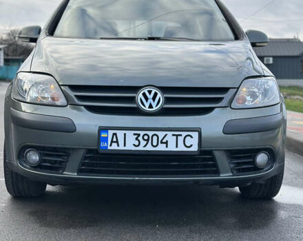 Серый Фольксваген Гольф Плюс, объемом двигателя 1.6 л и пробегом 194 тыс. км за 6400 $, фото 18 на Automoto.ua