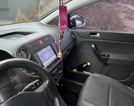 Серый Фольксваген Гольф Плюс, объемом двигателя 1.39 л и пробегом 208 тыс. км за 6000 $, фото 6 на Automoto.ua