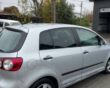 Серый Фольксваген Гольф Плюс, объемом двигателя 1.39 л и пробегом 270 тыс. км за 5100 $, фото 2 на Automoto.ua