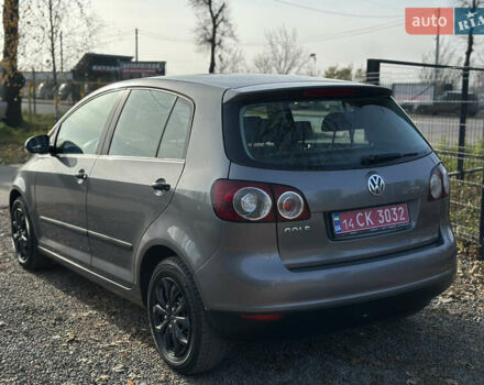 Серый Фольксваген Гольф Плюс, объемом двигателя 1.4 л и пробегом 208 тыс. км за 5500 $, фото 10 на Automoto.ua