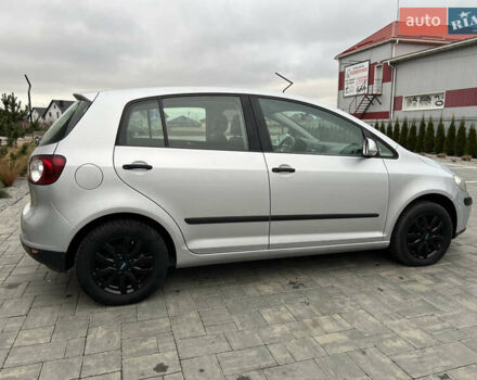 Серый Фольксваген Гольф Плюс, объемом двигателя 1.4 л и пробегом 251 тыс. км за 5150 $, фото 18 на Automoto.ua