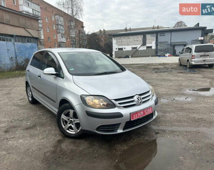 Серый Фольксваген Гольф Плюс, объемом двигателя 1.6 л и пробегом 180 тыс. км за 6200 $, фото 1 на Automoto.ua