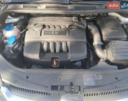 Сірий Фольксваген Golf Plus, об'ємом двигуна 1.6 л та пробігом 131 тис. км за 6850 $, фото 26 на Automoto.ua