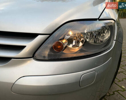 Серый Фольксваген Гольф Плюс, объемом двигателя 1.6 л и пробегом 200 тыс. км за 6850 $, фото 4 на Automoto.ua