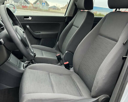 Серый Фольксваген Гольф Плюс, объемом двигателя 1.4 л и пробегом 251 тыс. км за 5150 $, фото 39 на Automoto.ua