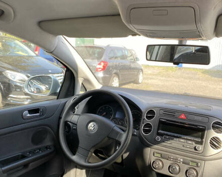 Сірий Фольксваген Golf Plus, об'ємом двигуна 1.6 л та пробігом 181 тис. км за 5350 $, фото 7 на Automoto.ua