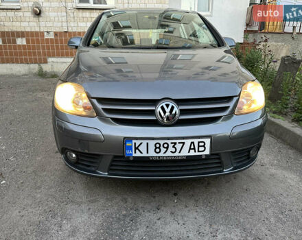 Сірий Фольксваген Golf Plus, об'ємом двигуна 1.6 л та пробігом 227 тис. км за 5400 $, фото 19 на Automoto.ua