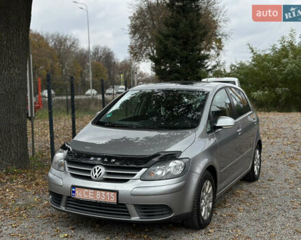 Серый Фольксваген Гольф Плюс, объемом двигателя 1.6 л и пробегом 211 тыс. км за 6600 $, фото 9 на Automoto.ua