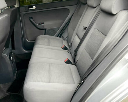 Сірий Фольксваген Golf Plus, об'ємом двигуна 1.6 л та пробігом 211 тис. км за 6500 $, фото 16 на Automoto.ua