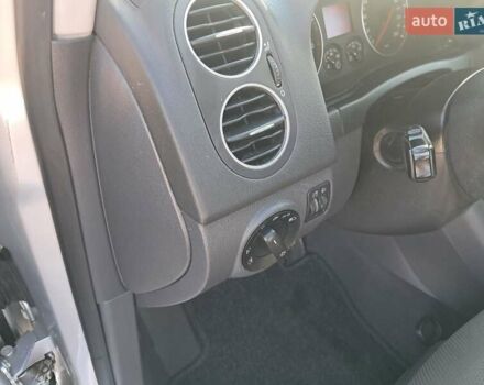 Серый Фольксваген Гольф Плюс, объемом двигателя 1.6 л и пробегом 131 тыс. км за 6599 $, фото 19 на Automoto.ua