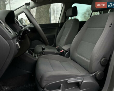 Серый Фольксваген Гольф Плюс, объемом двигателя 1.6 л и пробегом 211 тыс. км за 6600 $, фото 27 на Automoto.ua