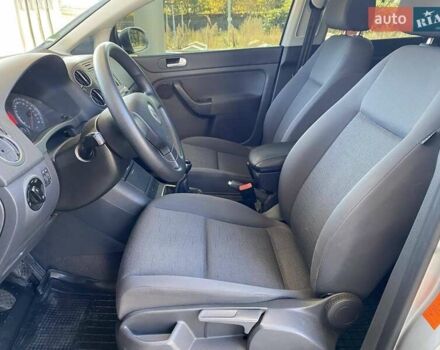 Серый Фольксваген Гольф Плюс, объемом двигателя 1.6 л и пробегом 183 тыс. км за 6999 $, фото 18 на Automoto.ua