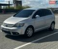Серый Фольксваген Гольф Плюс, объемом двигателя 1.6 л и пробегом 324 тыс. км за 3850 $, фото 1 на Automoto.ua