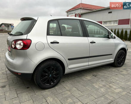 Серый Фольксваген Гольф Плюс, объемом двигателя 1.4 л и пробегом 251 тыс. км за 5150 $, фото 17 на Automoto.ua