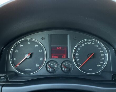 Серый Фольксваген Гольф Плюс, объемом двигателя 1.6 л и пробегом 218 тыс. км за 6300 $, фото 7 на Automoto.ua