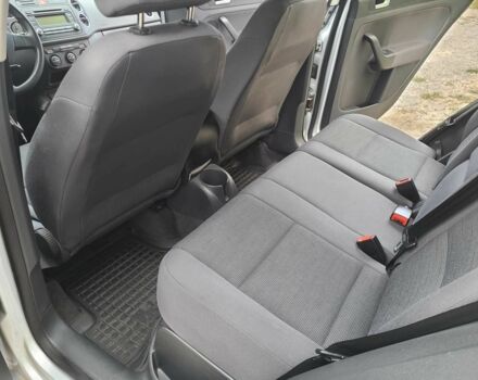 Серый Фольксваген Гольф Плюс, объемом двигателя 1.6 л и пробегом 182 тыс. км за 6400 $, фото 9 на Automoto.ua