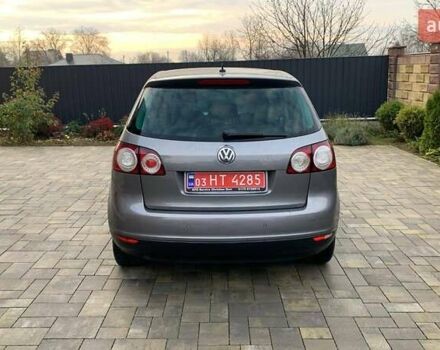 Серый Фольксваген Гольф Плюс, объемом двигателя 1.6 л и пробегом 172 тыс. км за 5977 $, фото 7 на Automoto.ua