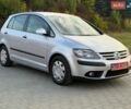 Серый Фольксваген Гольф Плюс, объемом двигателя 1.6 л и пробегом 124 тыс. км за 6500 $, фото 4 на Automoto.ua