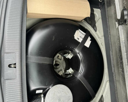 Серый Фольксваген Гольф Плюс, объемом двигателя 1.6 л и пробегом 229 тыс. км за 6300 $, фото 18 на Automoto.ua