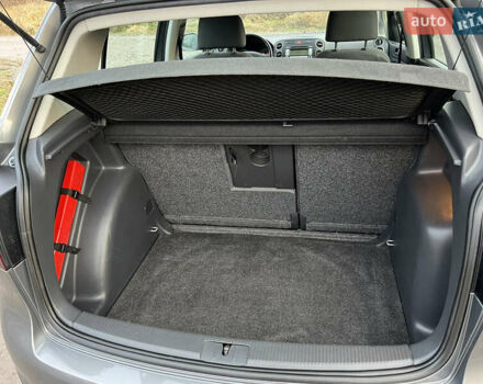 Серый Фольксваген Гольф Плюс, объемом двигателя 1.6 л и пробегом 167 тыс. км за 5600 $, фото 25 на Automoto.ua