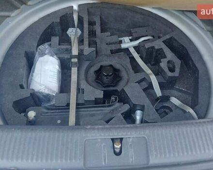 Сірий Фольксваген Golf Plus, об'ємом двигуна 1.6 л та пробігом 198 тис. км за 7000 $, фото 10 на Automoto.ua