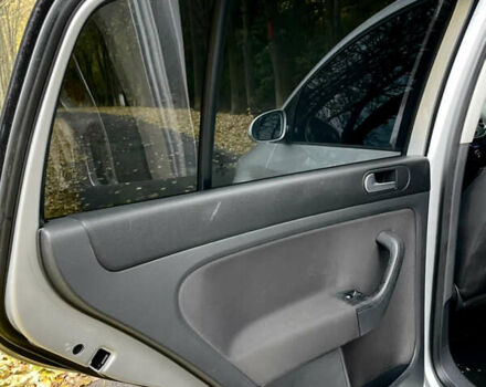 Сірий Фольксваген Golf Plus, об'ємом двигуна 1.6 л та пробігом 211 тис. км за 6500 $, фото 19 на Automoto.ua