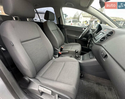 Серый Фольксваген Гольф Плюс, объемом двигателя 1.6 л и пробегом 180 тыс. км за 6200 $, фото 34 на Automoto.ua