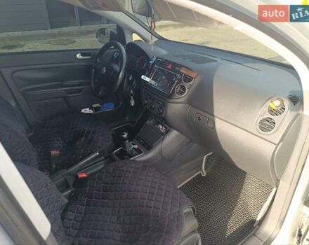 Серый Фольксваген Гольф Плюс, объемом двигателя 2 л и пробегом 192 тыс. км за 8850 $, фото 25 на Automoto.ua