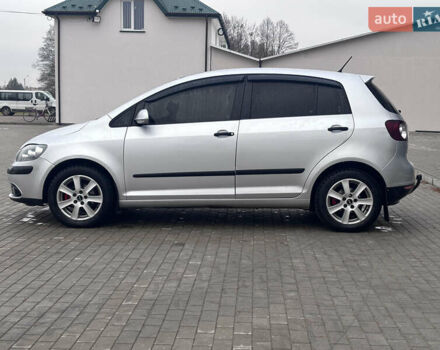 Сірий Фольксваген Golf Plus, об'ємом двигуна 1.39 л та пробігом 223 тис. км за 6000 $, фото 5 на Automoto.ua