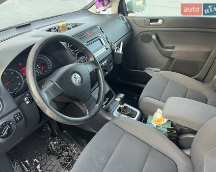 Фольксваген Гольф Плюс 2006 в Старая Выжевка на Automoto.ua Серый Фольксваген Гольф Плюс, объемом двигателя 1.9 л и пробегом 210 тыс. км за 6850 $, фото 3 на Automoto.ua