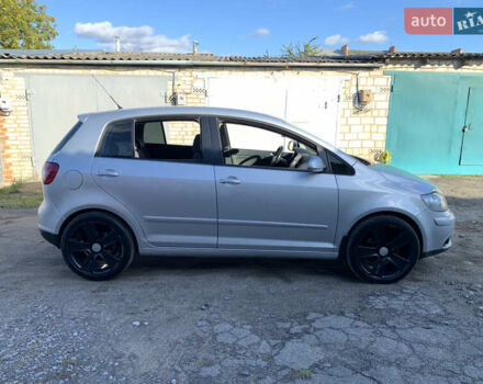 Серый Фольксваген Гольф Плюс, объемом двигателя 1.97 л и пробегом 293 тыс. км за 7400 $, фото 6 на Automoto.ua