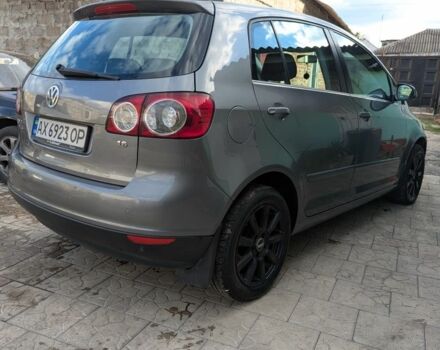 Серый Фольксваген Гольф Плюс, объемом двигателя 1.6 л и пробегом 290 тыс. км за 6500 $, фото 1 на Automoto.ua