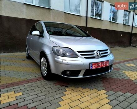 Сірий Фольксваген Golf Plus, об'ємом двигуна 1.4 л та пробігом 247 тис. км за 5100 $, фото 21 на Automoto.ua