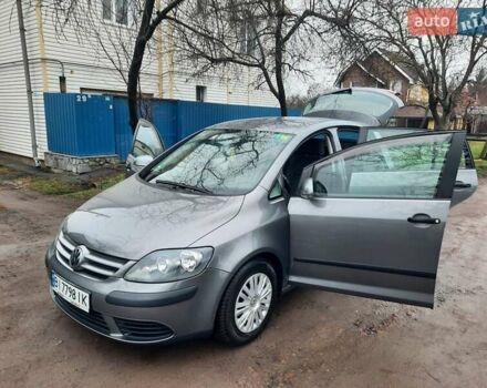 Сірий Фольксваген Golf Plus, об'ємом двигуна 1.6 л та пробігом 213 тис. км за 6750 $, фото 89 на Automoto.ua