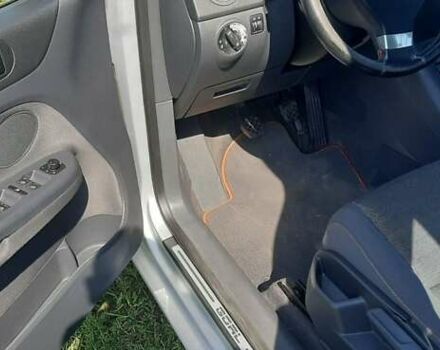 Серый Фольксваген Гольф Плюс, объемом двигателя 1.6 л и пробегом 256 тыс. км за 5500 $, фото 11 на Automoto.ua