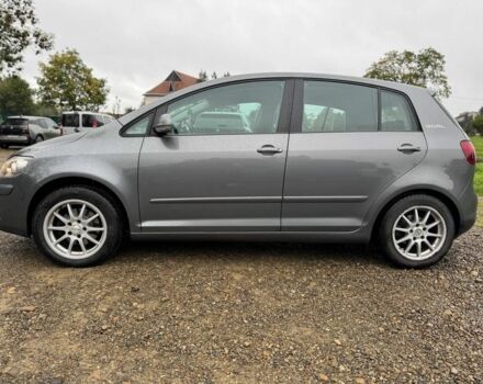 Серый Фольксваген Гольф Плюс, объемом двигателя 1.6 л и пробегом 232 тыс. км за 5900 $, фото 6 на Automoto.ua