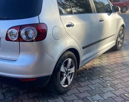 Серый Фольксваген Гольф Плюс, объемом двигателя 1.6 л и пробегом 212 тыс. км за 5399 $, фото 7 на Automoto.ua