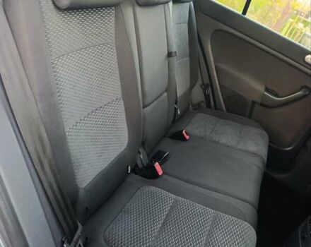 Сірий Фольксваген Golf Plus, об'ємом двигуна 1.6 л та пробігом 217 тис. км за 7400 $, фото 47 на Automoto.ua