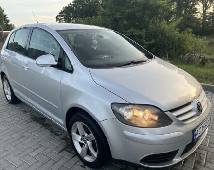 Фольксваген Гольф Плюс 2006 в Луцке на Automoto.ua Серый Фольксваген Гольф Плюс, объемом двигателя 1.9 л и пробегом 210 тыс. км за 6850 $, фото 3 на Automoto.ua