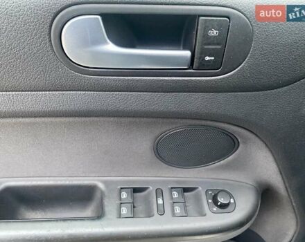 Серый Фольксваген Гольф Плюс, объемом двигателя 1.9 л и пробегом 216 тыс. км за 2950 $, фото 20 на Automoto.ua