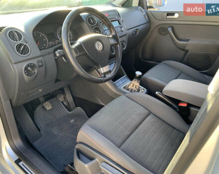 Серый Фольксваген Гольф Плюс, объемом двигателя 1.97 л и пробегом 293 тыс. км за 7400 $, фото 12 на Automoto.ua