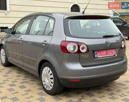 Серый Фольксваген Гольф Плюс, объемом двигателя 0 л и пробегом 92 тыс. км за 6950 $, фото 6 на Automoto.ua