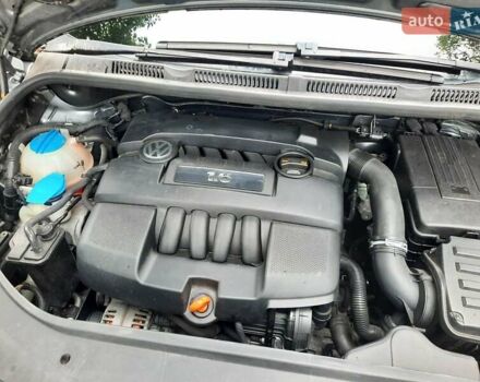 Серый Фольксваген Гольф Плюс, объемом двигателя 1.6 л и пробегом 212 тыс. км за 6100 $, фото 86 на Automoto.ua