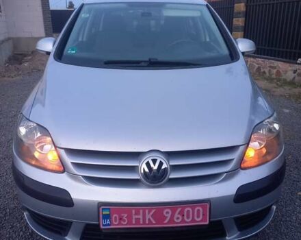 Фольксваген Гольф Плюс 2006 в Сарнах на Automoto.ua Серый Фольксваген Гольф Плюс, объемом двигателя 1.4 л и пробегом 213 тыс. км за 4999 $, фото 9 на Automoto.ua